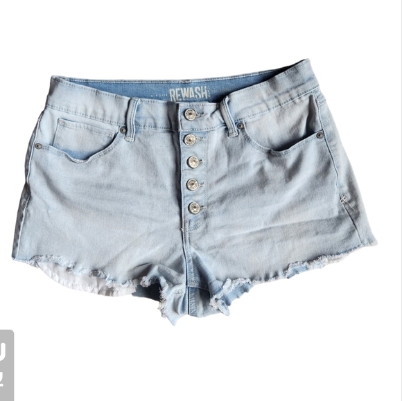 High-rise shorts - Picture 1 of 3